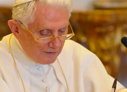 La ciencia y la fe según el Papa Benedicto XVI